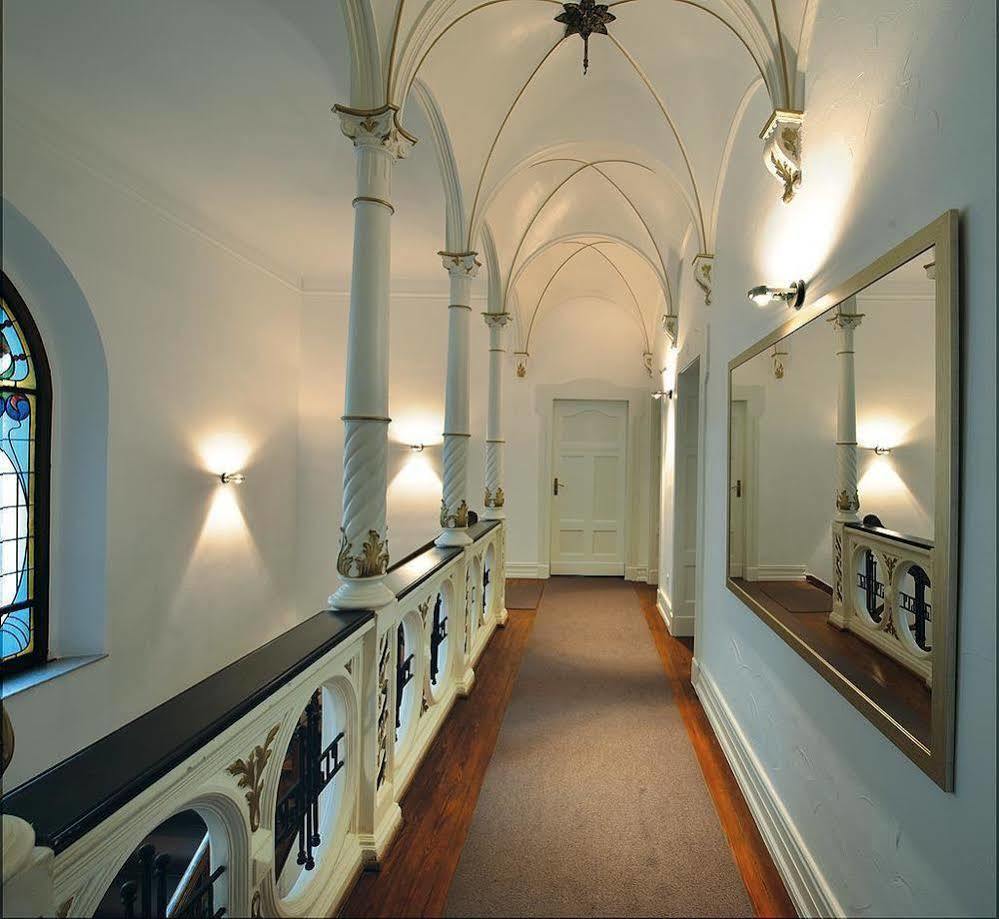 Boutiquehotel Dreesen - Villa Godesberg บอนน์ ภายนอก รูปภาพ