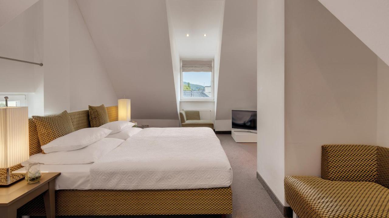Boutiquehotel Dreesen - Villa Godesberg บอนน์ ภายนอก รูปภาพ
